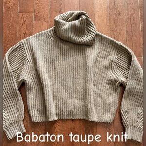 Babaton thick heavy knit sweater cowlneck turtleneck taupe brown Small